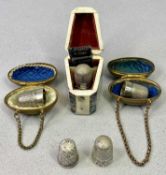 CHARLES HORNER & OTHER CHESTER SILVER THIMBLES (5) - two egg shaped gilt metal thimble cases and a