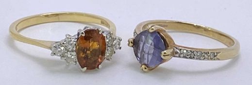 18CT & 9CT GOLD DIAMOND & SEMI-PRECIOUS SET STONE DRESS RINGS (2) - the 18ct ring with central