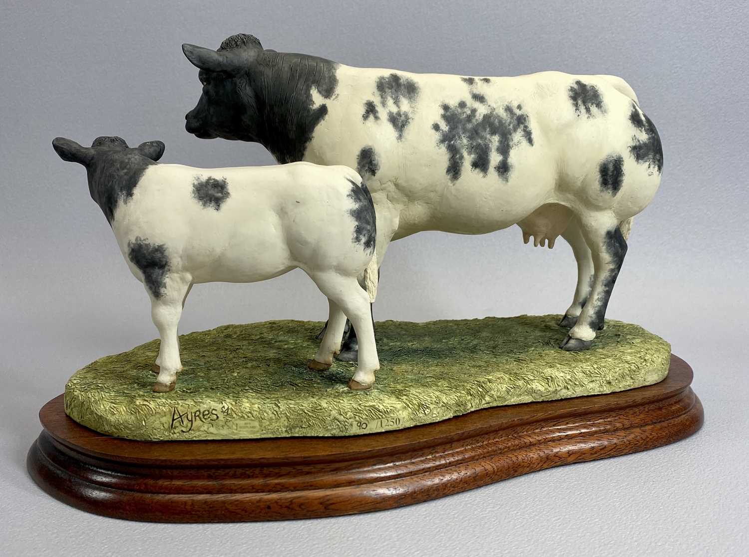 BORDER FINE ARTS FIGURE - Belgian blue cow/calf, B0590, on wooden stand, 18cms H, with certificate - Image 2 of 3