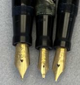 VINTAGE FOUNTAIN PENS (3) - Mabie Todd & Co marbled 'Blackbird' with 14ct gold nib, two Swan lever