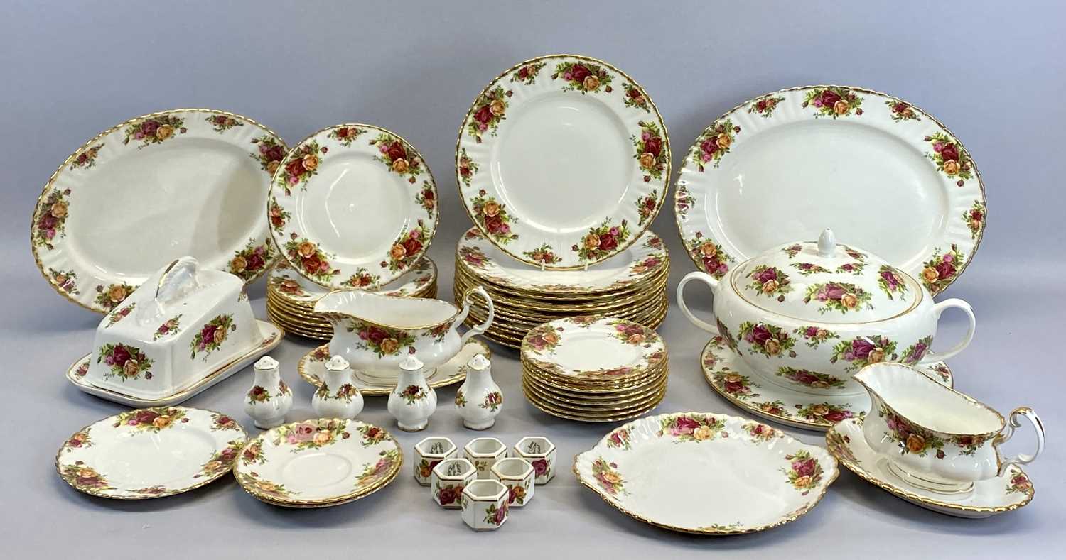 ROYAL ALBERT OLD COUNTRY ROSES COMPREHENSIVE DINNER SERVICE - approx 65 pieces including 5 x