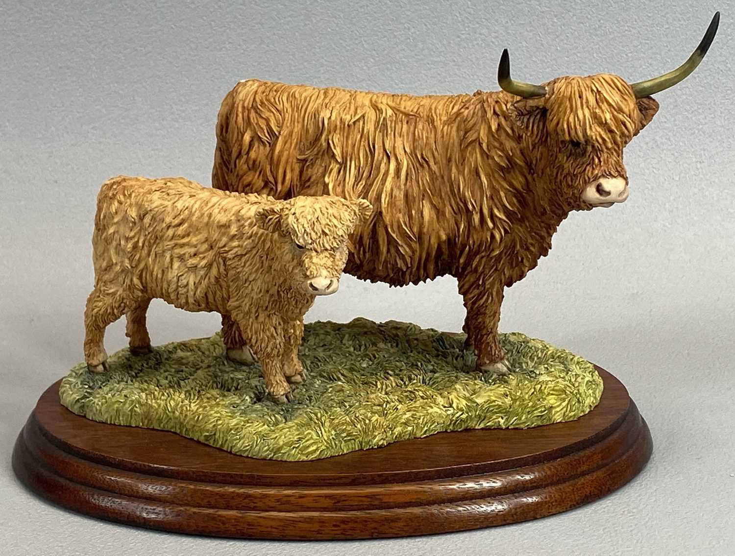 BORDER FINE ARTS FIGURE - Highland Cow and Calf, No 167, on wooden stand, 14cms H, boxed