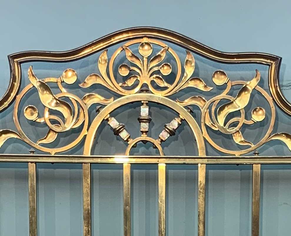 GOOD VICTORIAN GILT BRASS HALF TESTER BED, with mother of pearl detailing to the foliate head and - Image 5 of 5