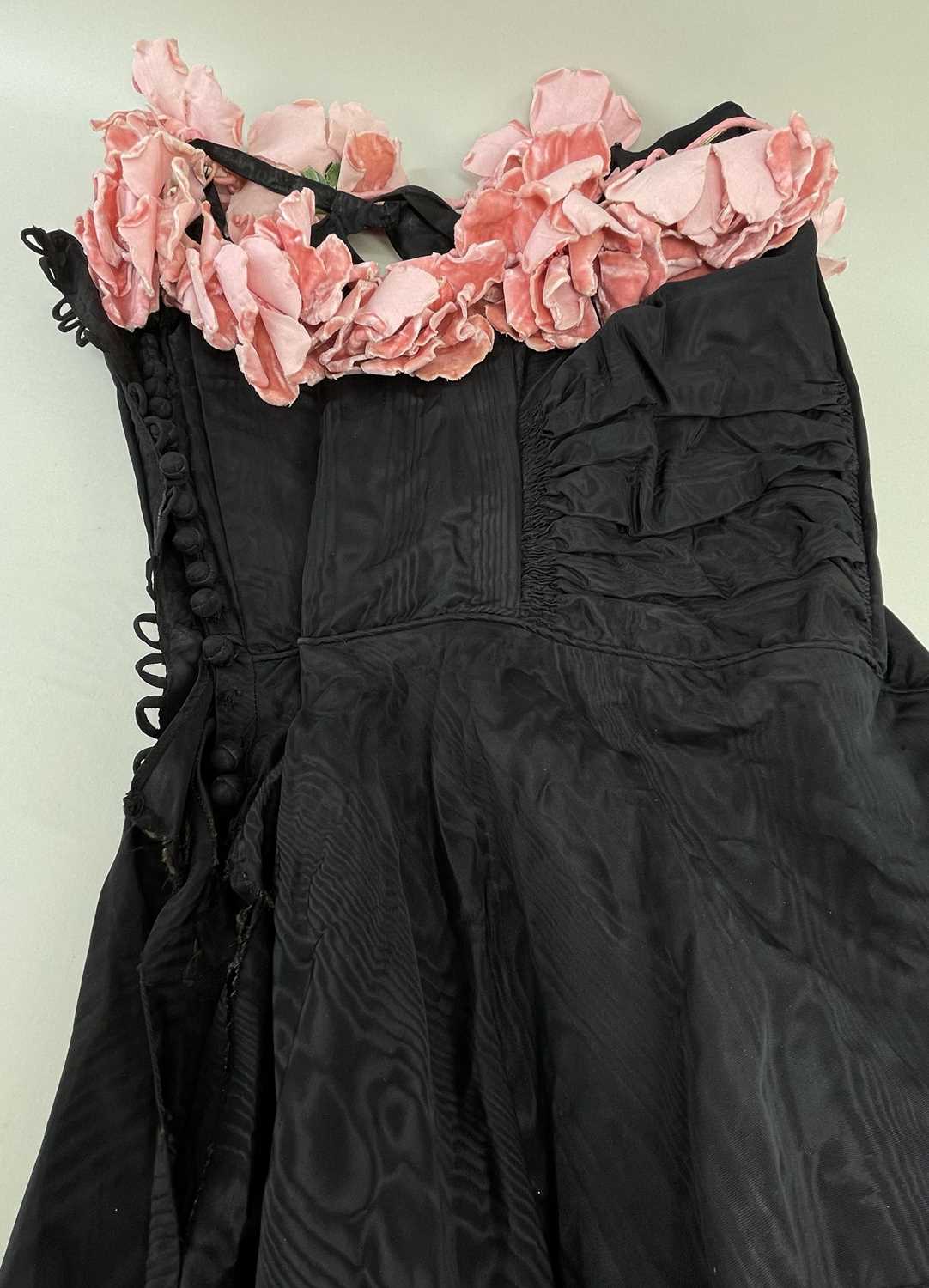 VICTORIAN BLACK BODICE, SATIN DRESS, & JAPANESE-STYLE CREPE 'KIMONO' GOWNS, the dress with watersilk - Image 7 of 23