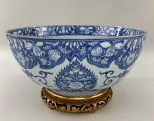 CHINESE BLUE & WHITE PORCELAIN PUNCH BOWL, Kangxi, centre painted with medallion of lotus and