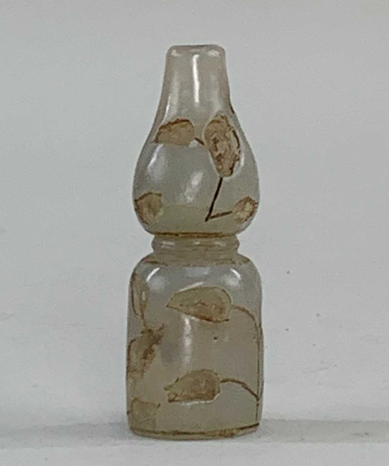 BURMESE BRONZE HINTHA BIRD OPIUM WEIGHT & MUGHAL-STYLE JADE HOOKAH MOUTHPIECE, bird weight 6.5cm h, - Image 3 of 6