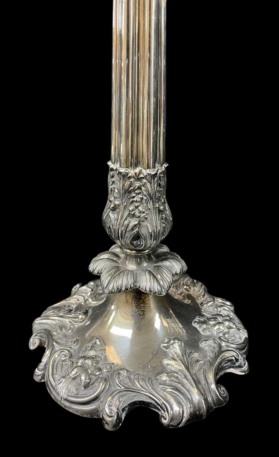 LARGE ELECTROPLATED FIVE-LIGHT CANDELABRUM, with 4 scrolled acanthus leaf arms supporting nozzles - Image 3 of 3