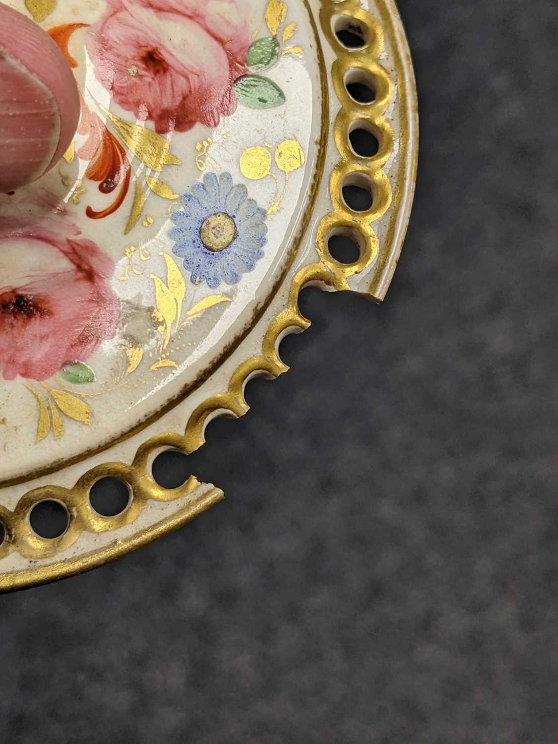 THREE CROWN DERBY PORCELAINS, c. 1782-1825, comprising dessert plate, centre painted with nigella - Image 11 of 12