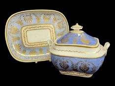 SWANSEA PORCELAIN LIDDED SUCRIER & STAND circa 1815-1820, in the set pattern No.469, having a