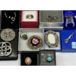 HALLMARKED SILVER, MIRACLE, 925 STAMPED & OTHER JEWELLERY & COLLECTABLES GROUP - the Miracle
