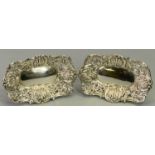 VICTORIAN PIERCED BON BON DISHES, A PAIR - Birmingham 1893, Maker, probably, Solomon Lyon,