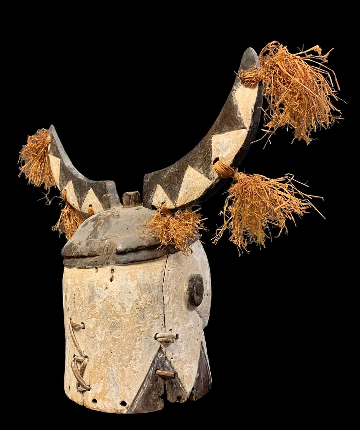 FANG NGONTANG HELMET MASK, with detachable crescent horns, 50w x 49h - Image 3 of 3