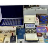 BRITISH COINS, COMMEMORATIVE CROWNS, PRESENTATION PACKS & DISPLAYS - a large mixed quantity, the