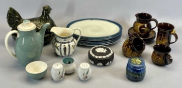 MIXED CHINA to include Portmeirion green glazed hen on nest, 21cms H, six Wedgwood 'Blue Pacific'