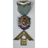 MASONIC INTEREST HALLMARKED SILVER JEWEL - Lord Desborough Lodge 3200, enamel and silver,