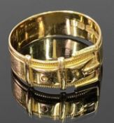 VICTORIAN 18CT CHESTER GOLD BELT & BUCKLE DESIGN WIDE BAND RING - date letter for 1885, Size K, 3.