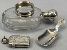 HALLMARKED SILVER CADDY SPOON - Birmingham 1948, Maker Barker Brothers Silver Limited, with shell