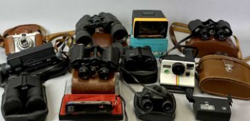 CAMERAS & BINOCULARS - a pair of Carl Zeiss Jena 8 x 30W in case, a pair of Voigtlander Dynart 8 x