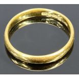 22CT GOLD WEDDING BAND - Birmingham date letter for 1937, Size M, 2.8grms