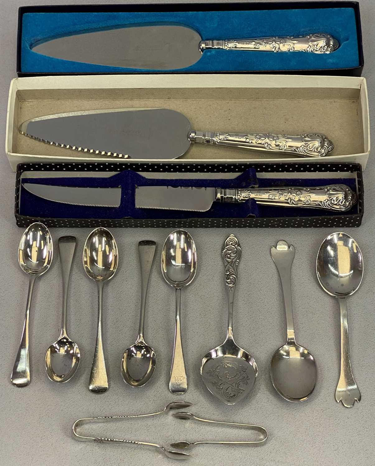 MIXED HALLMARKED SILVER CUTLERY - 13 pieces to include two Trefid type spoons, London 1936, Maker