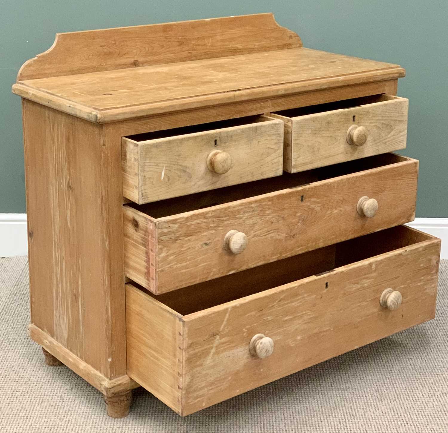 VICTORIAN STRIPPED PINE RAILBACK CHEST - of two short and two long drawers with turned wooden - Image 3 of 4
