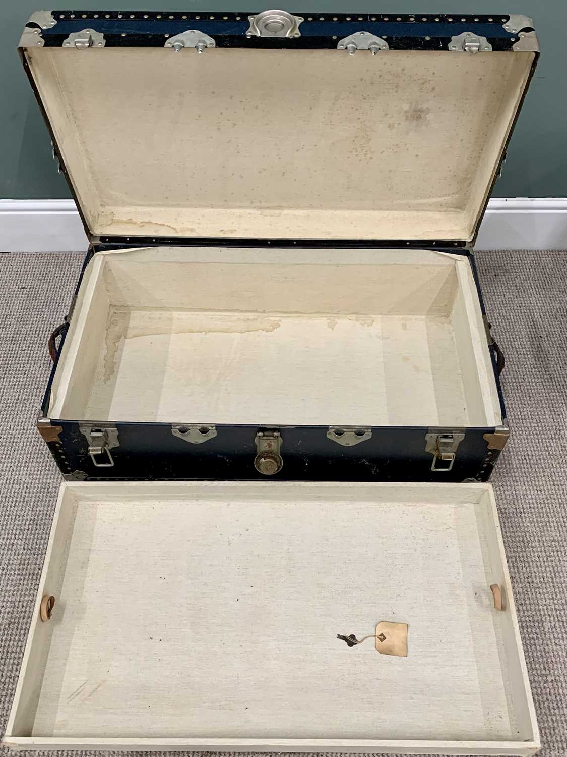 LUGGAGE - vintage steamer trunk, 35cms H, 91cms W, 52cms D and four other trunks/boxes/cases - Image 3 of 5