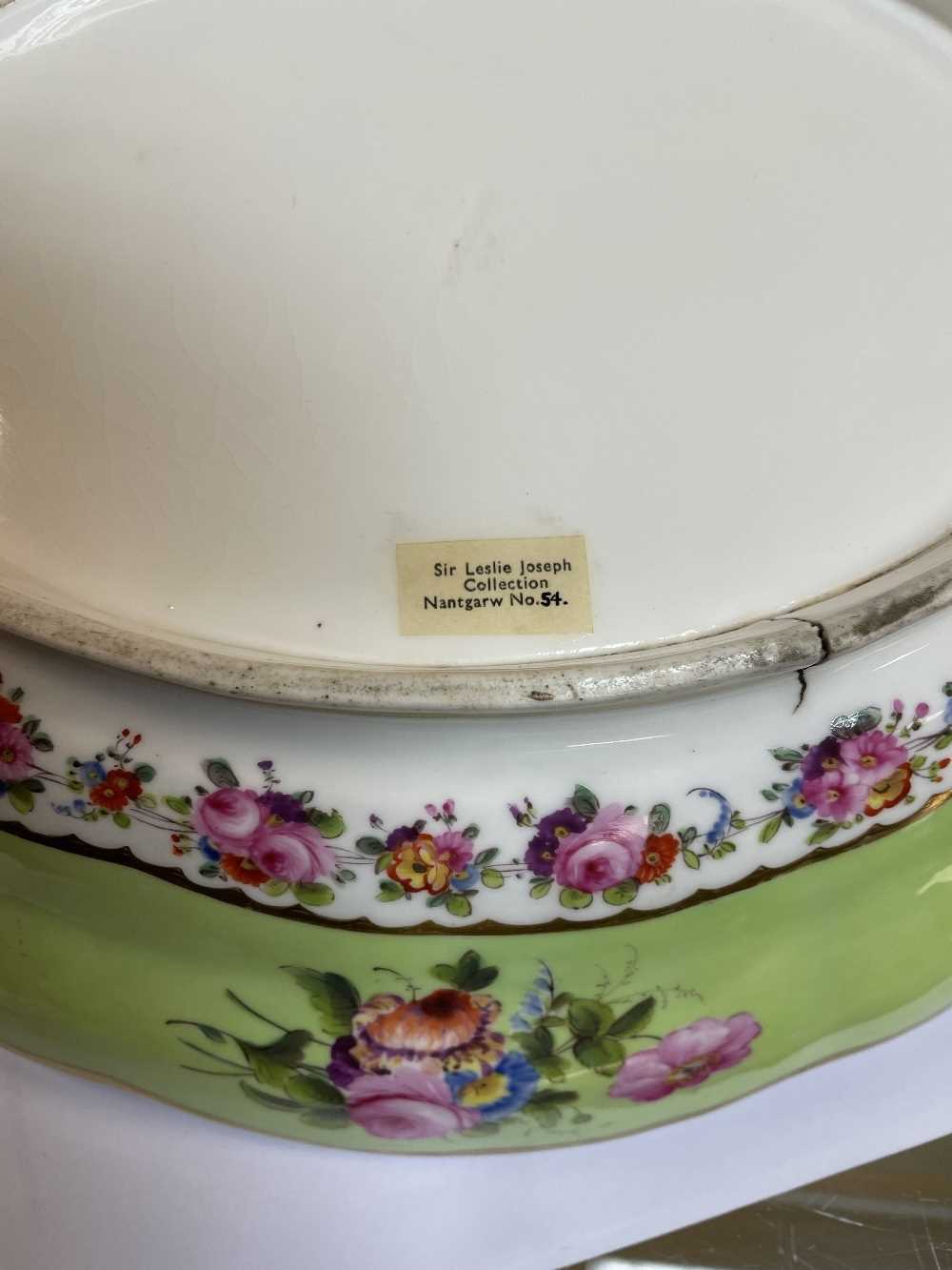 NANTGARW PORCELAIN CENTRE DISH circa 1818-1820, of lobed oval form with twin fan handles picked - Image 5 of 20