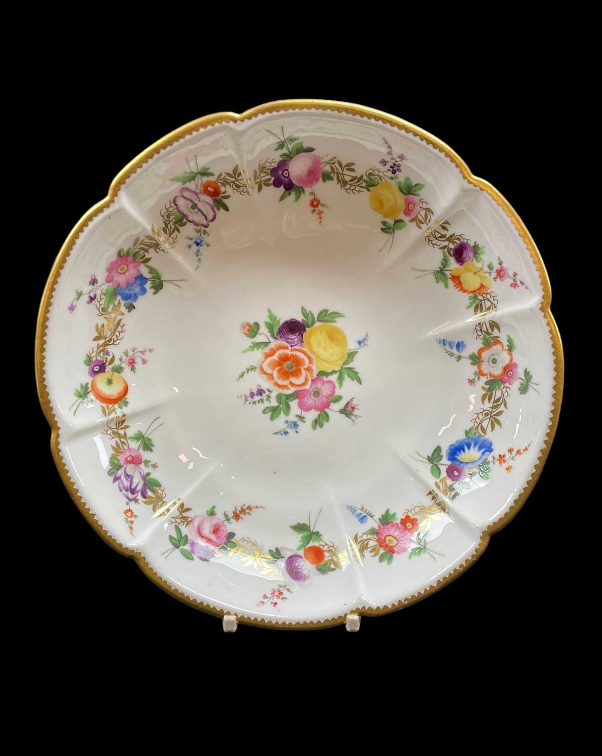 NANTGARW PORCELAIN CRUCIFORM DISH circa 1818-1820, the border decorated with a series of flower