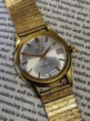 18K GOLD OMEGA CONSTELLATION AUTOMATIC CALENDAR WRISTWATCH, c. 1961, Ref. 886, 24J Cal.561 automatic