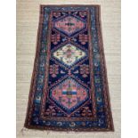 HAMADAN NARROW RUG, blue, pink, and cream, three pointed lozenge shaped medallions, inside field