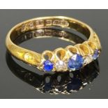 GEORGE V CHESTER 18CT GOLD DIAMOND & BLUE SAPPHIRE RING - with date letter for 1910, having three