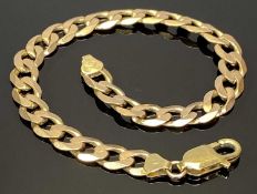 ITALIAN 9CT GOLD FLAT CURB LINK BRACELET - with lobster clasp, Italian '1AR' mark and '375' stamp