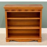 MODERN YEW WOOD OPEN BOOKCASE - with dentil cornice and reeded front decorations, on corner