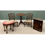 ANTIQUE FURNITURE ASSORTMENT (5) - to include an oak single door hanging corner cupboard with inlaid