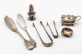 ASSORTED SILVERWARE, to include salt shaker, two pairs of tongs, mustard pot, small dish, two fish