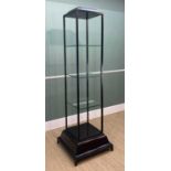 MODERN PAINTED METAL AND HARDWOOD DISPLAY STAND, with glass shelves, 195cm high