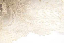 ANTIQUE BRUSSELS LACE VEIL, triangular, finely stitched with flowers, leaves, ferns etc., 280cm l