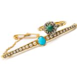 YELLOW METAL JEWELLERY comprising turquoise and seed pearl bar brooch and a green hardstone and