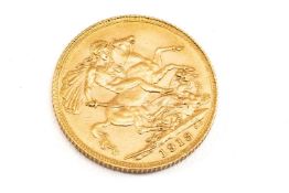 GEORGE V GOLD SOVEREIGN, 1913, 7.9g Comments: VF-EF.