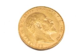 EDWARD VII GOLD SOVEREIGN, 1907, 8.0gms Provenance: private collection Carmarthenshire