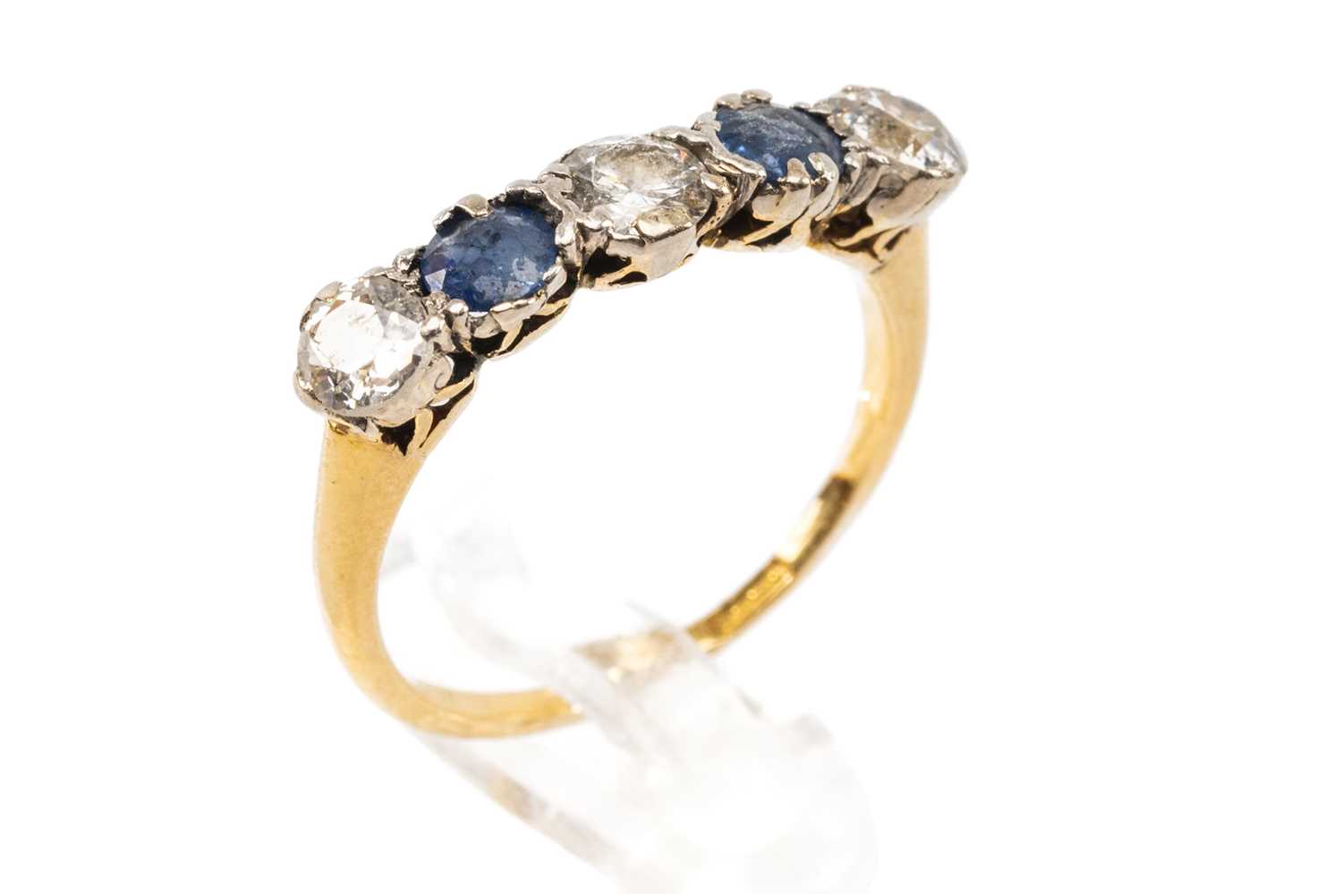 18CT GOLD FIVE STONE DIAMOND & SAPPHIRE RING, ring size M 1/2, 2.7gms Provenance: private collection