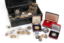 ASSORTED COINS comprising boxed part Lundy Island fortieth year commemorative set, boxed Pobjoy Mint