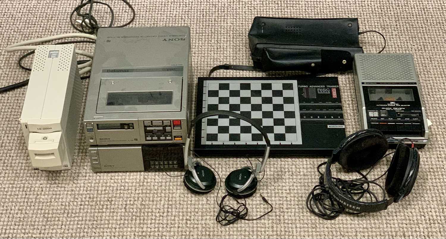 HI-FI EQUIPMENT including Sony Betamax portable video cassette recorder SL-41UB and tuner TT-F1UB,