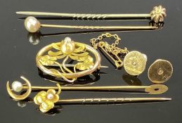 9CT GOLD & OTHER ANTIQUE JEWELLERY, 6 ITEMS - an oval openwork floral design seed pearl set brooch