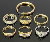 9CT, 15CT, 18CT GOLD RINGS (5) PLUS ONE OTHER, ETC - lot includes 2 x 9ct gold rings, Cz set