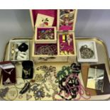 VINTAGE MUSIC BOX JEWELLERY CASE WITH BALLERINA having silver and other jewellery contents to