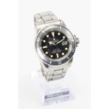 RARE ROLEX 'SINGLE RED' SUBMARINER STAINLESS STEEL GENT'S WRISTWATCH, reference 1680, serial