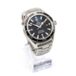 OMEGA SEAMASTER PROFESSIONAL STAINLESS STEEL BRACELET WATCH, ref. 22015000, cal. 2500, black dial