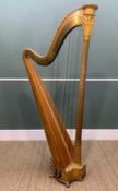 19TH CENTURY ERARD GILTWOOD GRECIAN HARP, seven pedal 43-string. Comments: restored (Harnack &