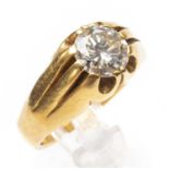 18CT GOLD DIAMOND SOLITAIRE GENT'S RING, the single 'gypsy' set stone measuring 1.8cts approx., ring